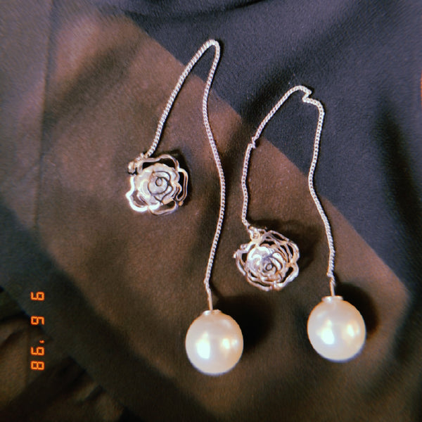 Thread Pearl Earrings