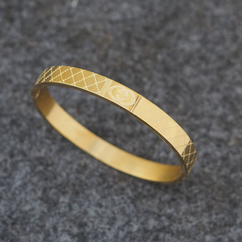 Royal Gold Bracelet