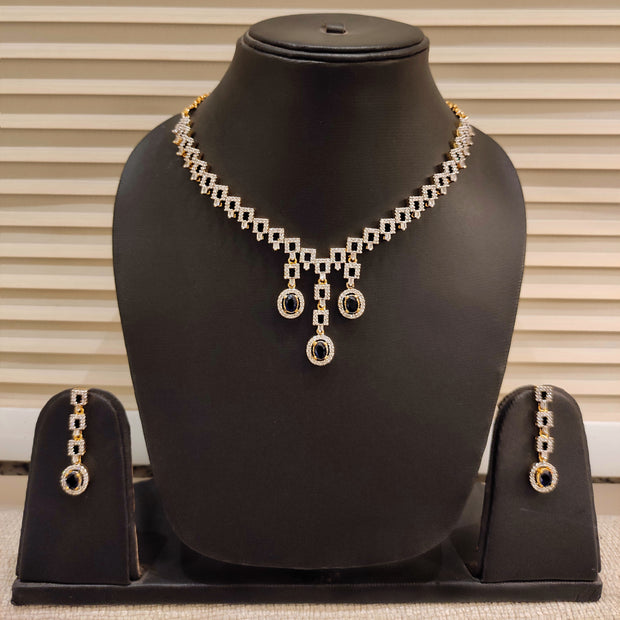 Vogue Necklace Set